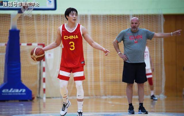 刘玥juneliu大战黑人
