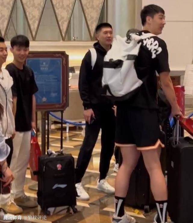国产做爰全免费的视频软件