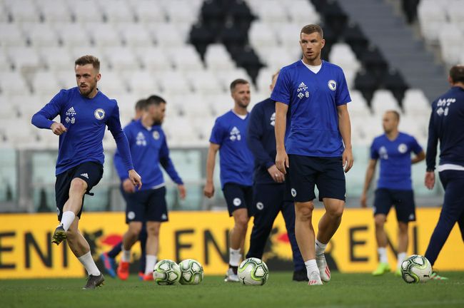 欧美精品亚洲精品日韩传电影